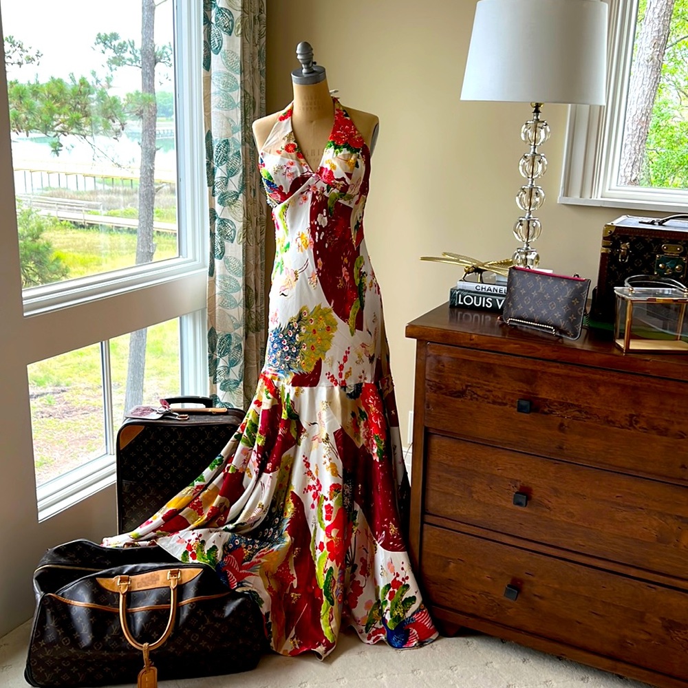 Luxurious Sue Wong “Nocturne” 100% Silk gown